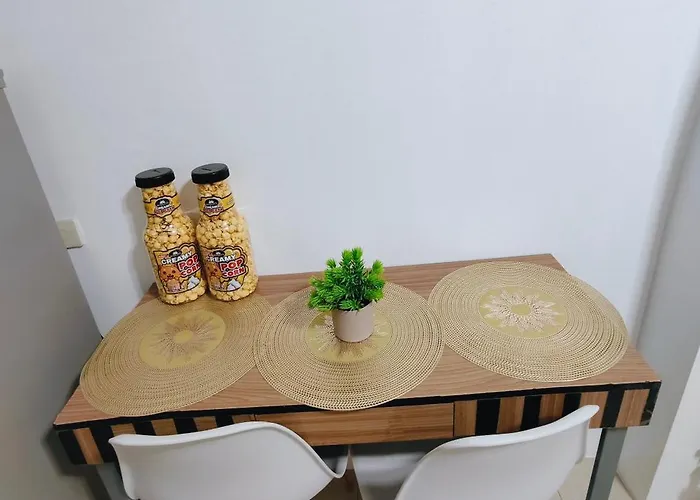 アパートホテル Cozy -condosuite Moa & Fireworks View 1506