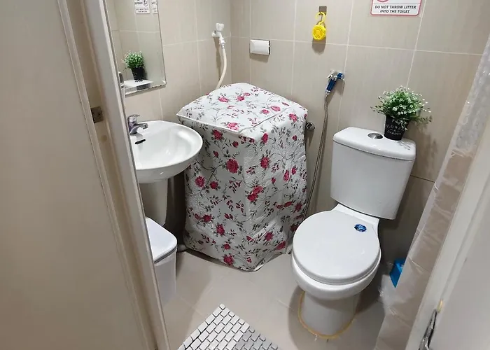 アパートホテル Cozy -condosuite Moa & Fireworks View 1506 *